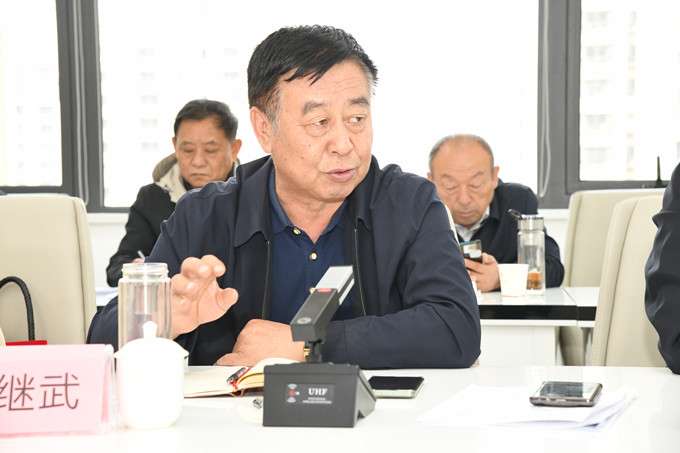 （二十一）副会长杨继武安排当前富硒农业工作.JPG