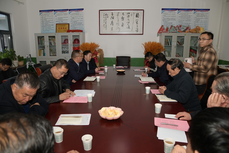 （八）与县上举行养老工作座谈会.JPG